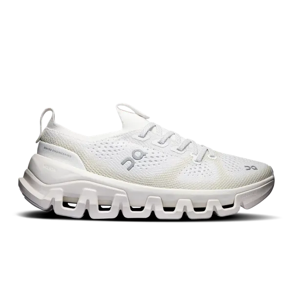 On MEN'S CLOUD X TEMPO IVORY